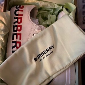Cream Burberry Sneakers